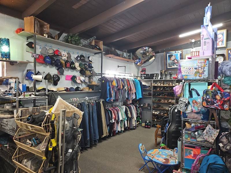 The Dam Ol’ Thrift Store